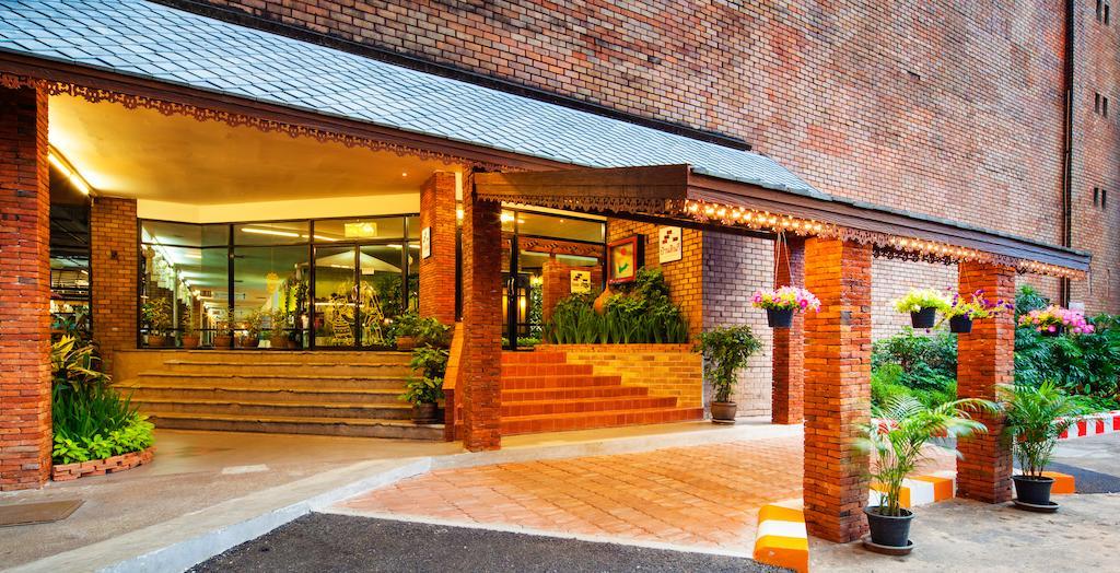Hotel Baan Din Ki Chiang Mai Exterior foto